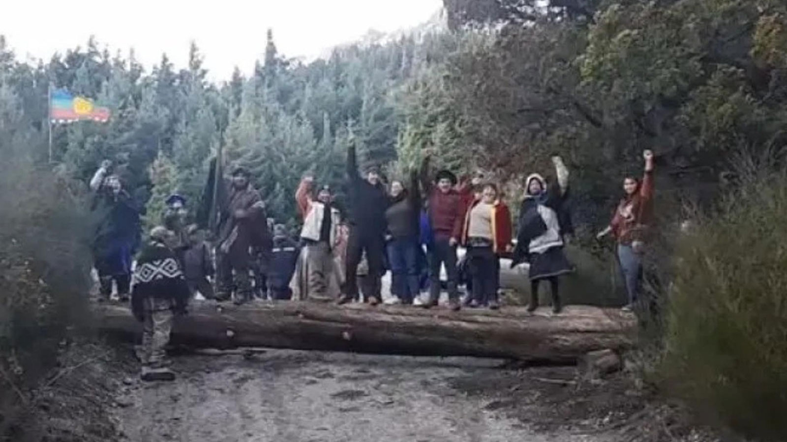 Villa La Angostura: el último desalojo mapuche convulsionó el vínculo de las comunidades con el Gobierno provincial