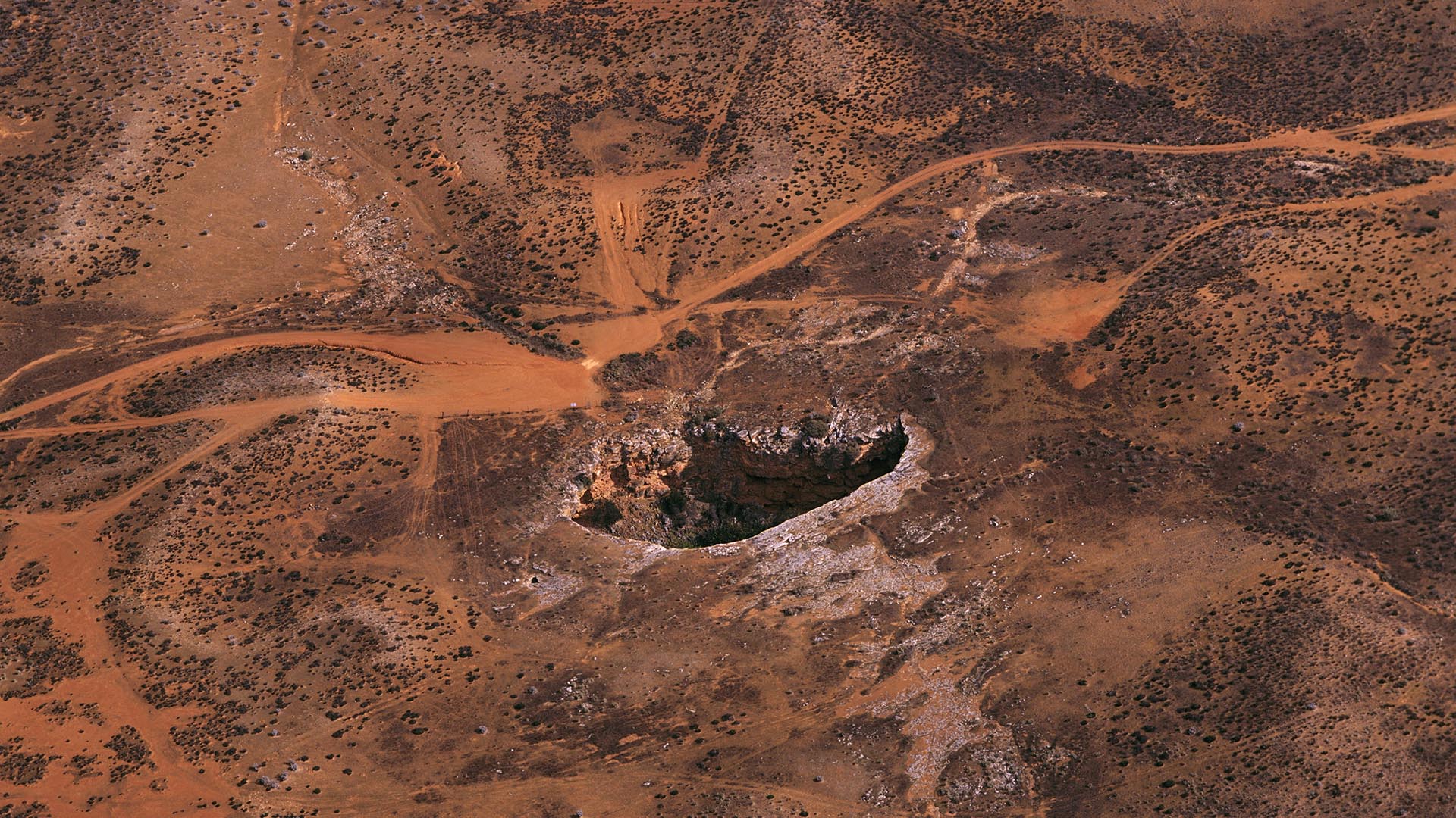 Vandalismo en Australia: destruyeron tallados artísticos de 30.000 años en una  cueva sagrada para los aborígenes - Infobae