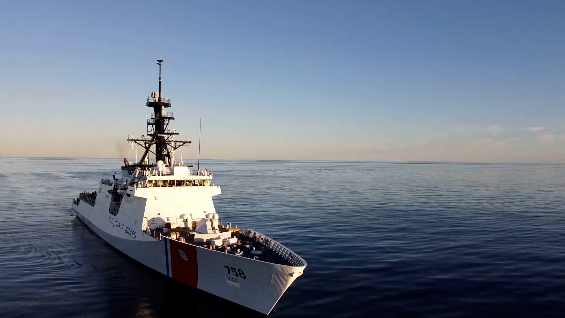 USCGC Stone partió de Mississippi el pasado 22 de diciembre con destino el Atlántico Sur, donde monitoreará el movimiento de buques pesqueros en aguas internacionales (USCGC)