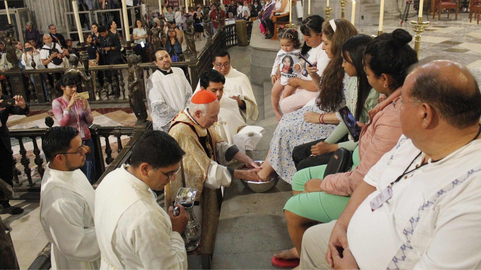 Un lavado de pies inesperado, un pan partido y el beso de la traici&oacute;n: as&iacute; comenz&oacute; la sucesi&oacute;n de hechos que cambiar&iacute;a la historia