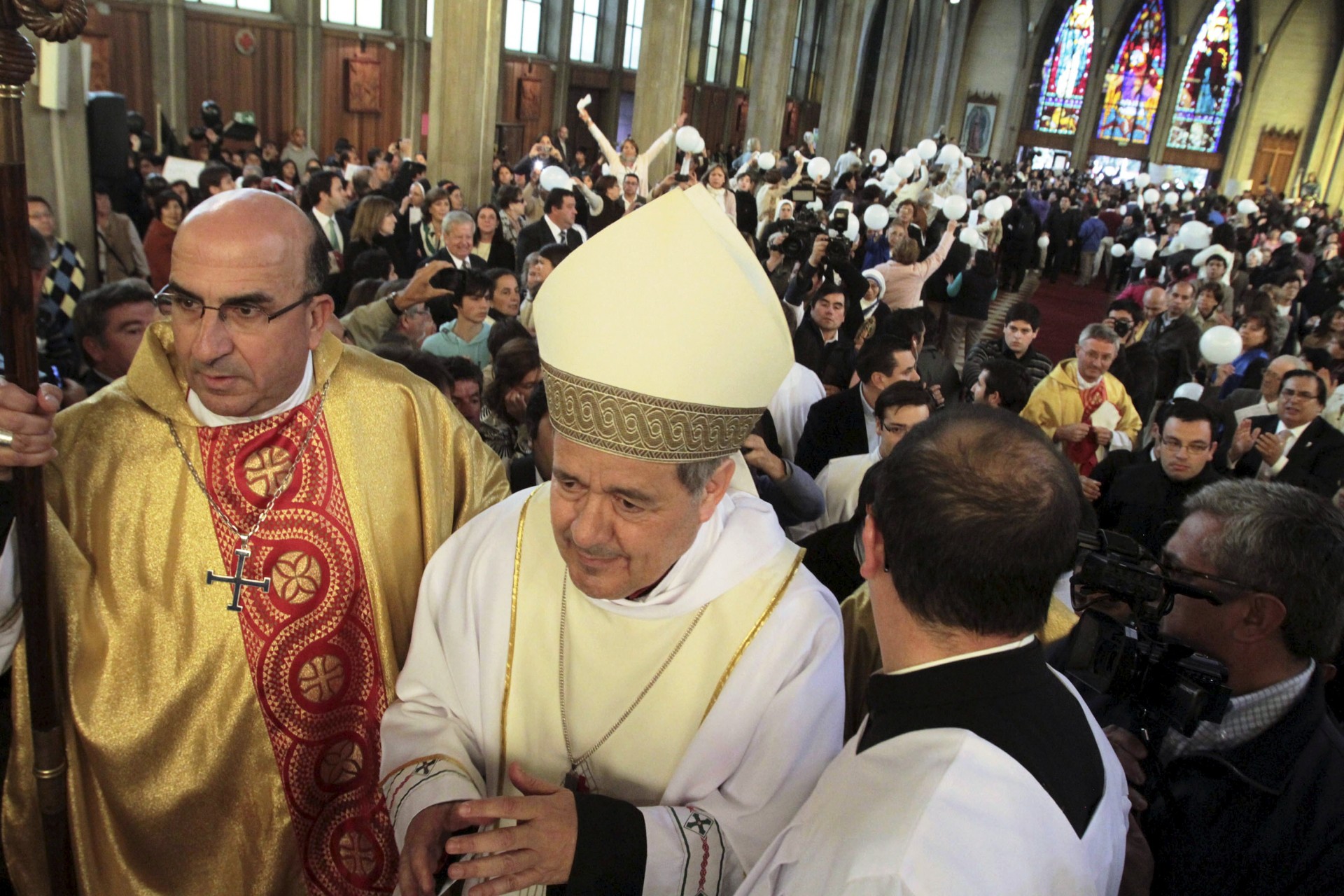El obispo Juan Barros en Osorno, al sur de Santiago de Chile (REUTERS/Carlos Gutiérrez)