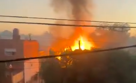 Detectaron un fenómeno inesperado en el crecimiento de agujeros negros supermasivos: investigan su origen