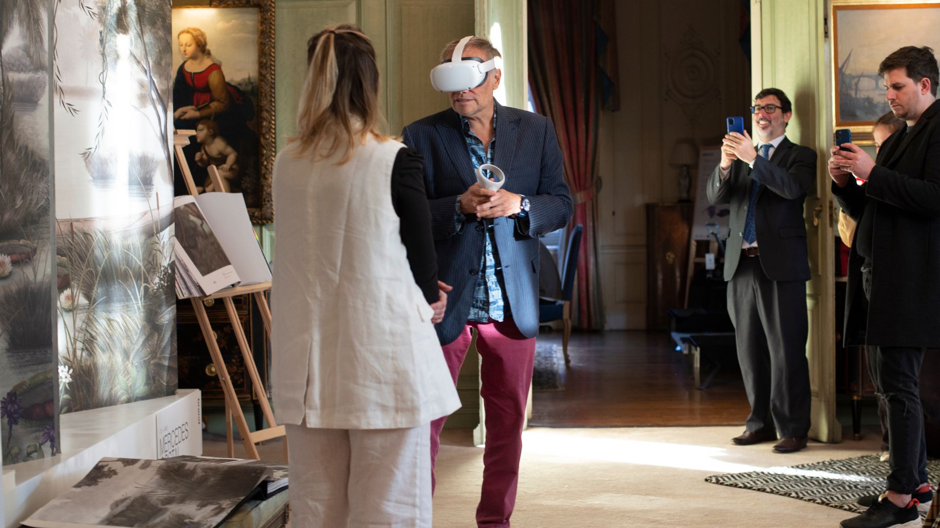 Mercedes Costal participó en el London Design Festival y estuvo presente en la residencia oficial del embajador argentino Javier Figueroa (Crédito: Embajada Argentina en el Reino Unido vía Prensa Mercedes Costal)