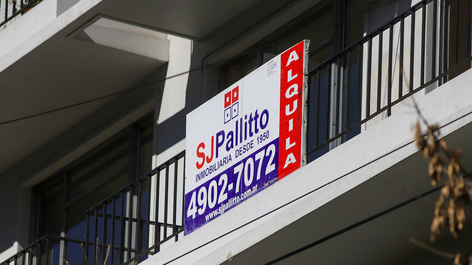 Según los empresarios, la oferta de alquileres sigue cayendo en el país. Foto Mariano Sánchez
