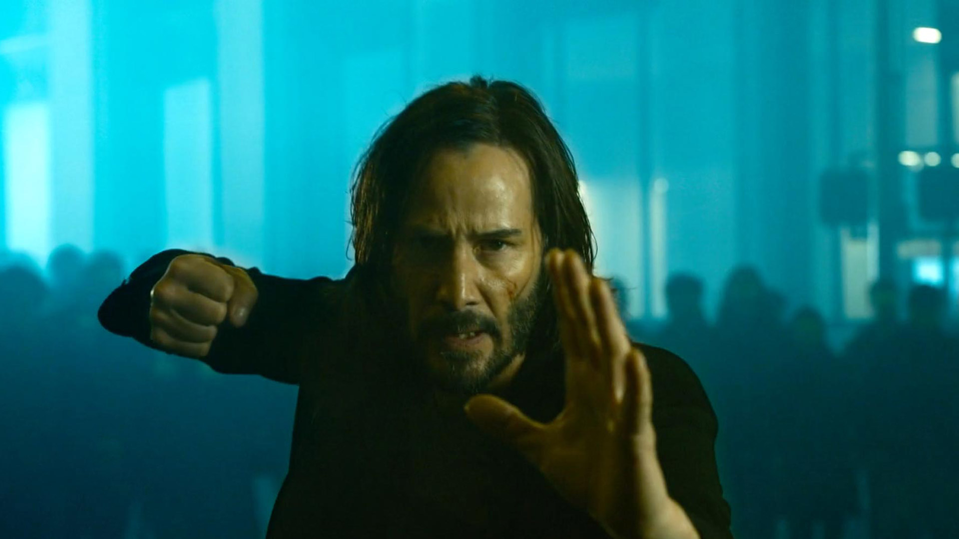 En "Matrix Resurrecciones", Neo regresa como Thomas Anderson y poco a poco recuerda quién era. (Foto cortesía)