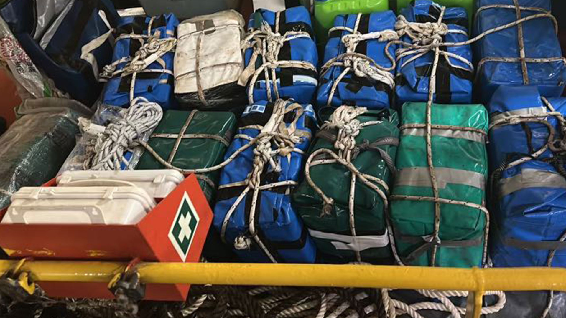 La Aduana y la PROCUNAR investigan la ruta de los 800 kilos de cocaína encontrados en Australia en un barco que partió de Argentina