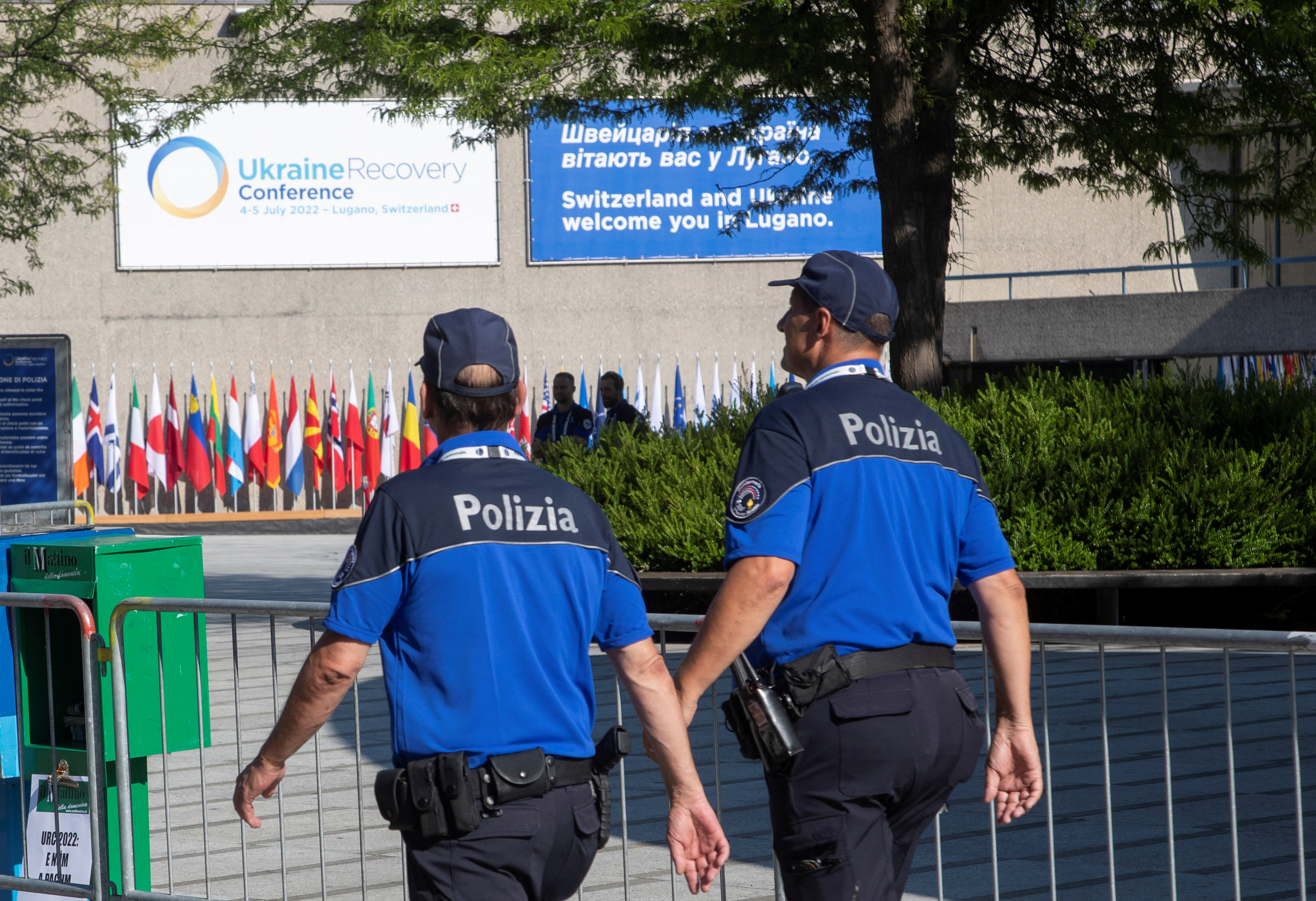 Policía patrulla las afueras de la Convención (Reuters)