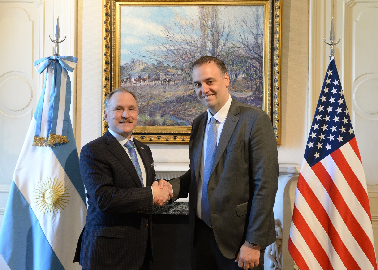 En qué estado se encuentra la agenda de privatizaciones de empresas públicas de Milei