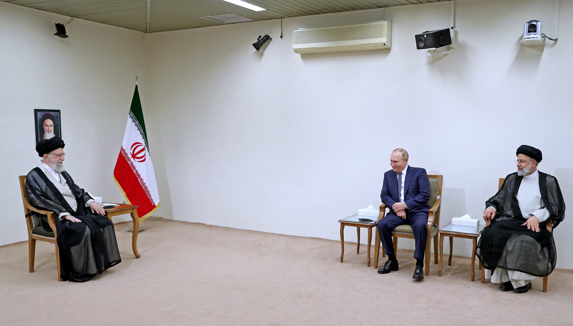 La reunión en Teherán selló el apoyo del régimen teocrático a la invasión de Rusia a Ucrania