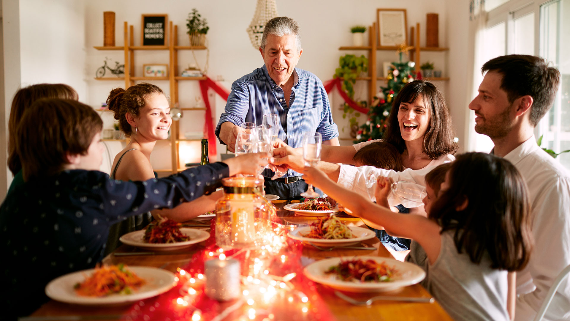 Cómo disfrutar de las comidas navideñas sin caer en el atracón: ¿qué recomiendan los expertos? 
