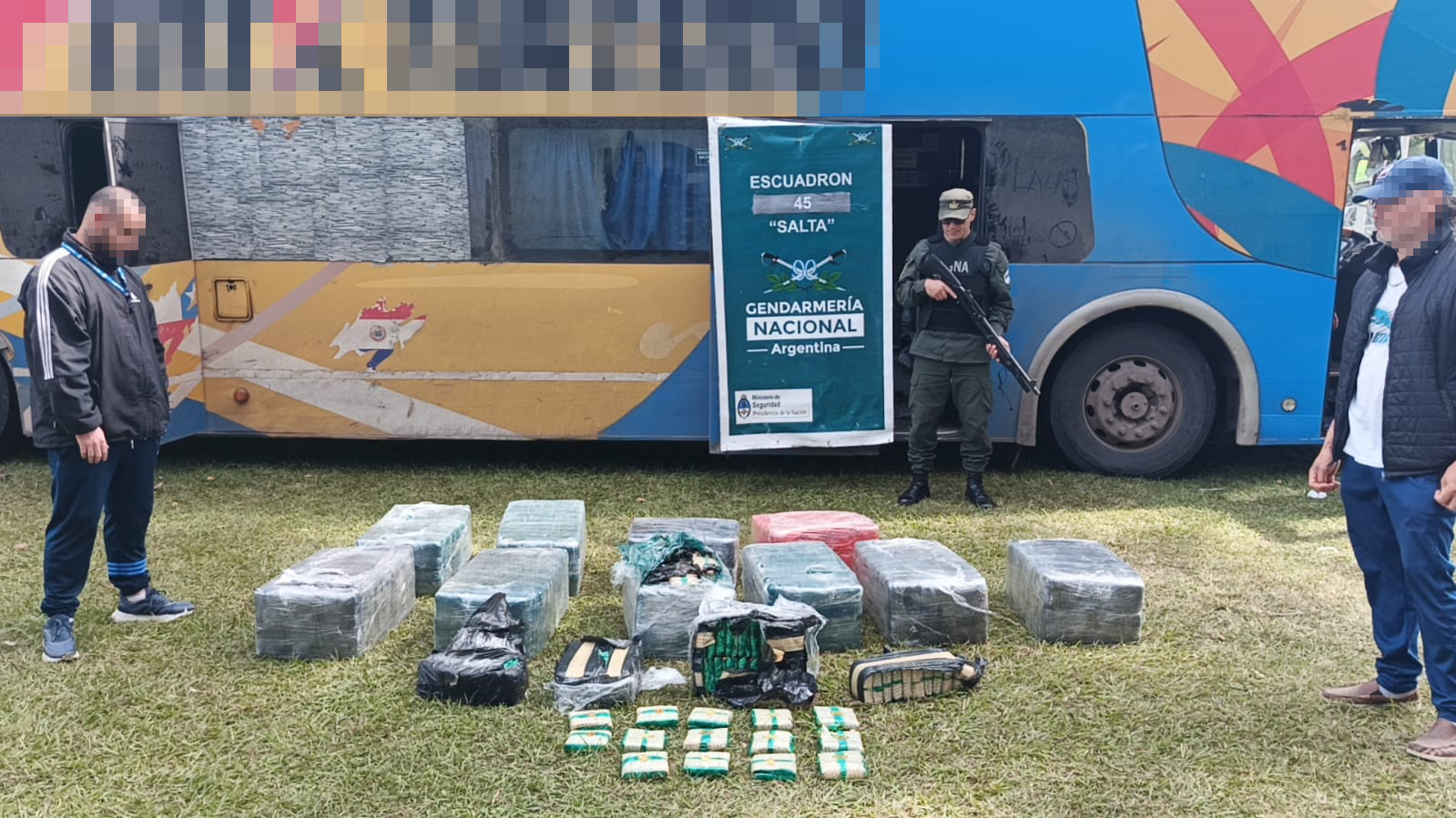 Trata de personas, inmigrantes ilegales y tr&aacute;fico: todo lo que encontr&oacute; Gendarmer&iacute;a al detener un micro en Salta 