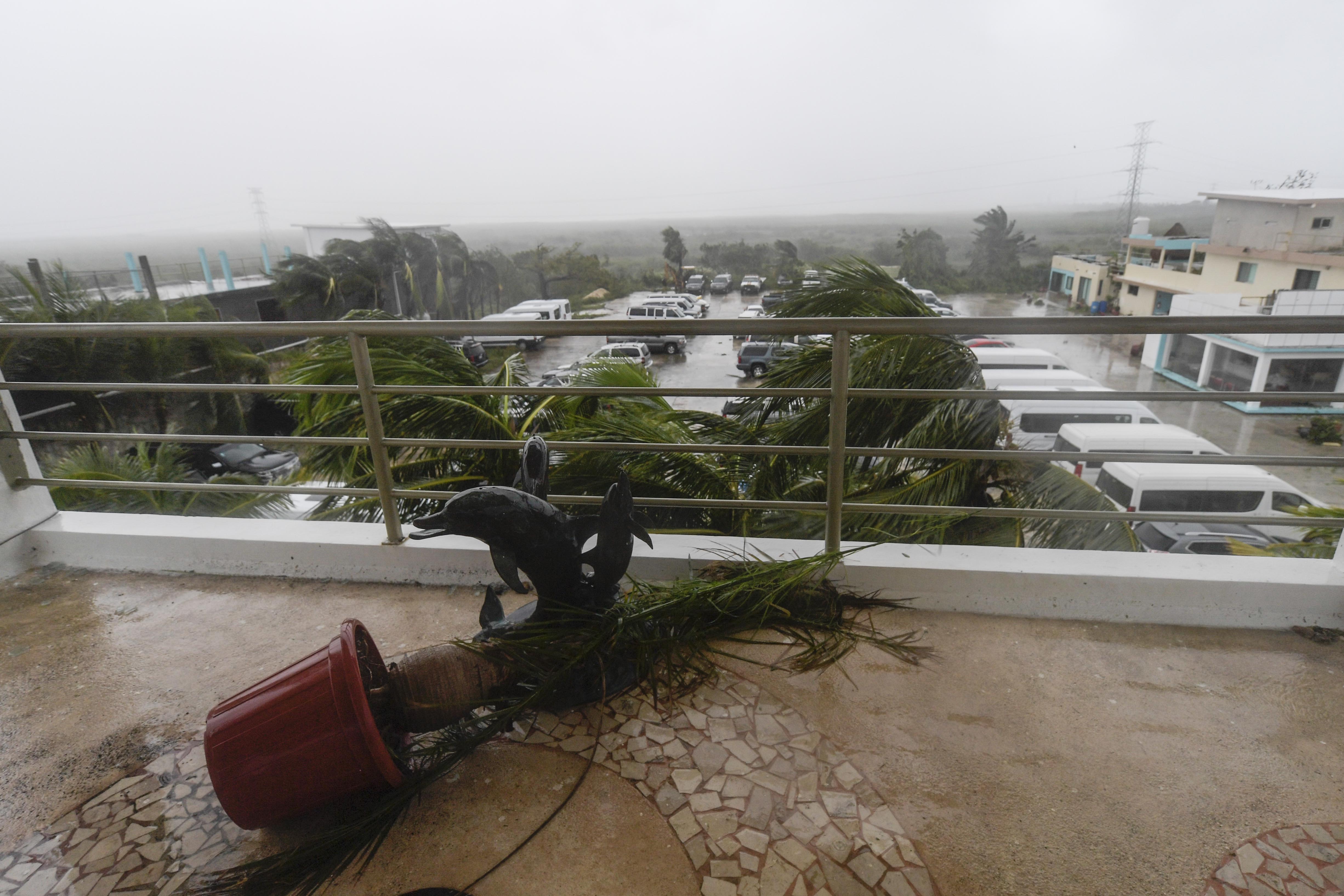 Vista de los daños causados ​​por el huracán Delta, en Cancún, estado de Quintana Roo, México, el 7 de octubre de 2020.