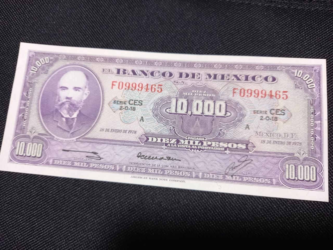 Billete mexicano de 10 mil pesos. (Especial/IG: @caza_billetes)