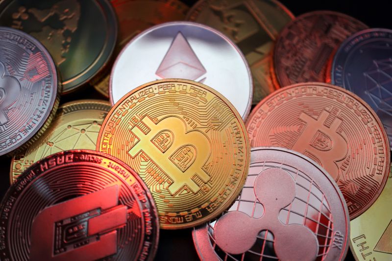 bitcoin prekyba be patvirtinimo užsidirbti pinigų internetinėse svetainėse