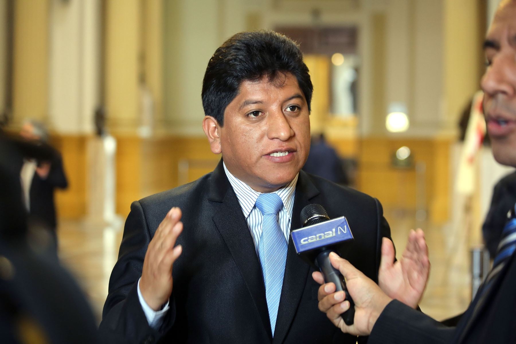 Defensor del Pueblo mantiene buenas relaciones con Perú Libre y evitó declarar sobre la comunidad LGBTI: “Soy provida”