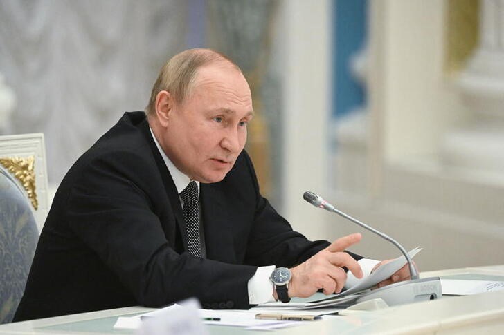 El presidente ruso, Vladimir Putin, durante una reunión de su Consejo de Seguridad celebrada en el Kremlin, en Moscú, Rusia, el 25 de mayo de 2022. Sputnik/Sergey Guneev/Kremlin vía REUTERS