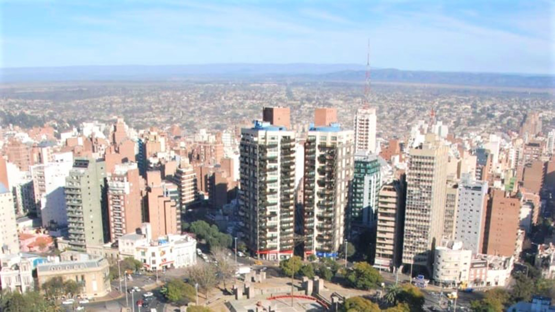 En la ciudad de Córdoba muchos dueños deciden hacer un comodato por su vivienda en donde conciertan un acuerdo con un inquilino que debe pagar los gastos fijos y mantener la vivienda como la recibió