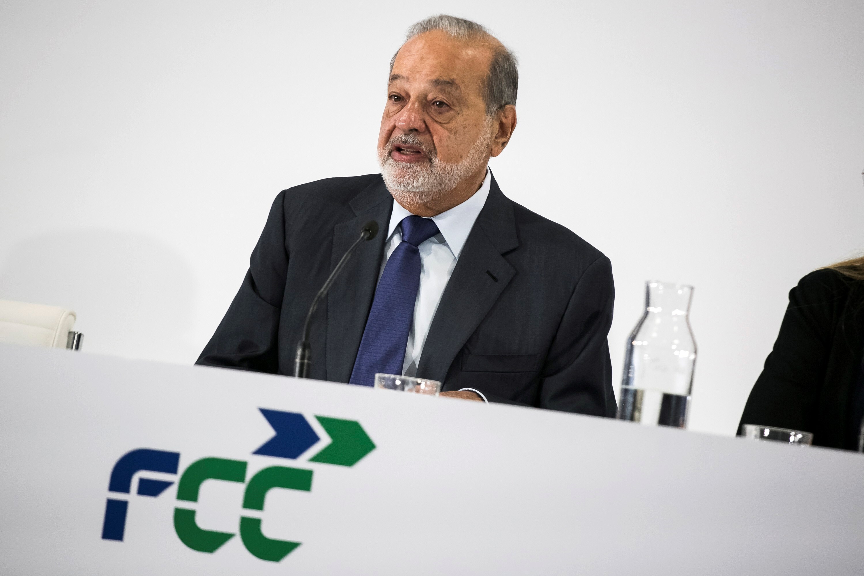 El empresario Carlos Slim acudió al hospital para un monitoreo tras su contagio de COVID-19 (EFE)