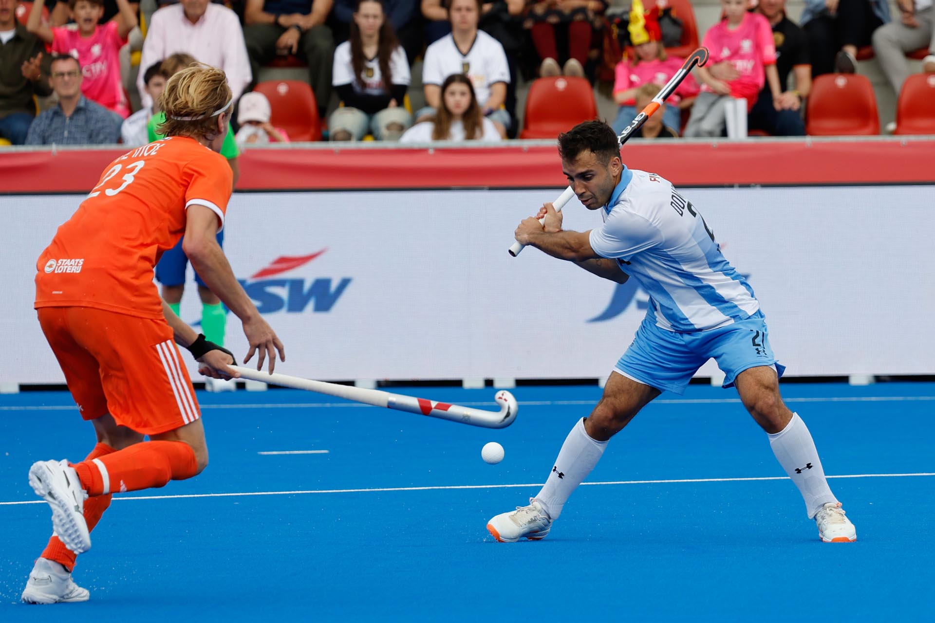 La historia de Tom&aacute;s Domene, el goleador de los Leones que fue elegido mejor jugador del Mundial de hockey 2026
