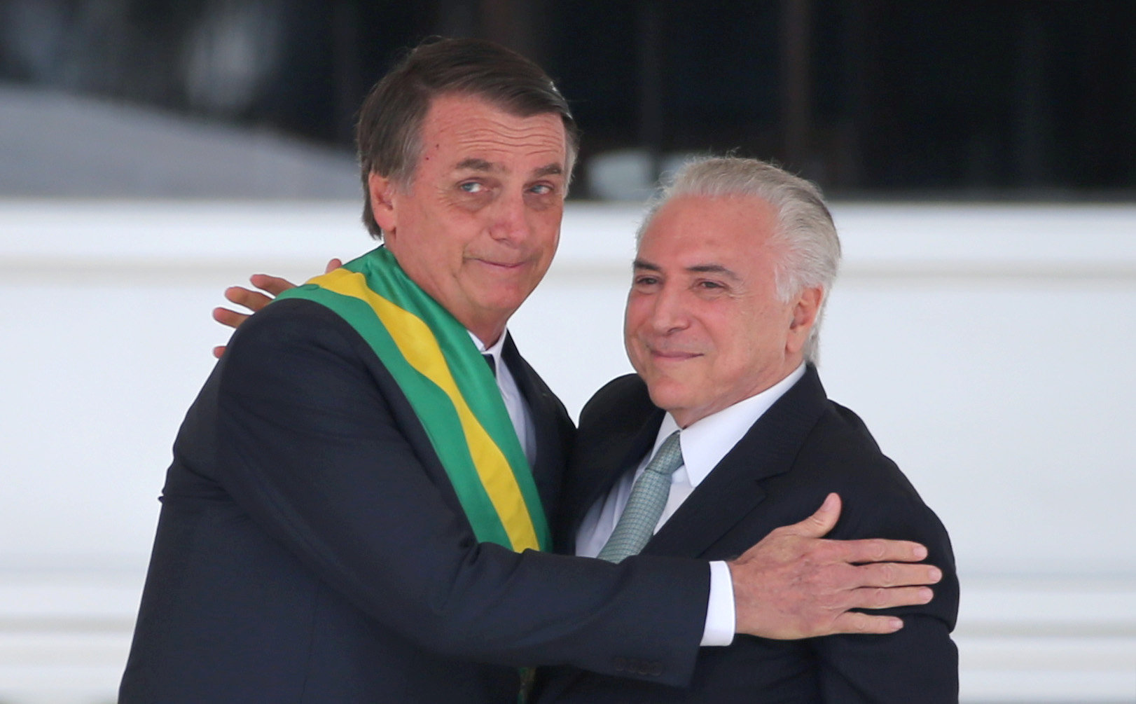 Lula acusó a Bolsonaro y Temer de ser "golpistas" (REUTERS)