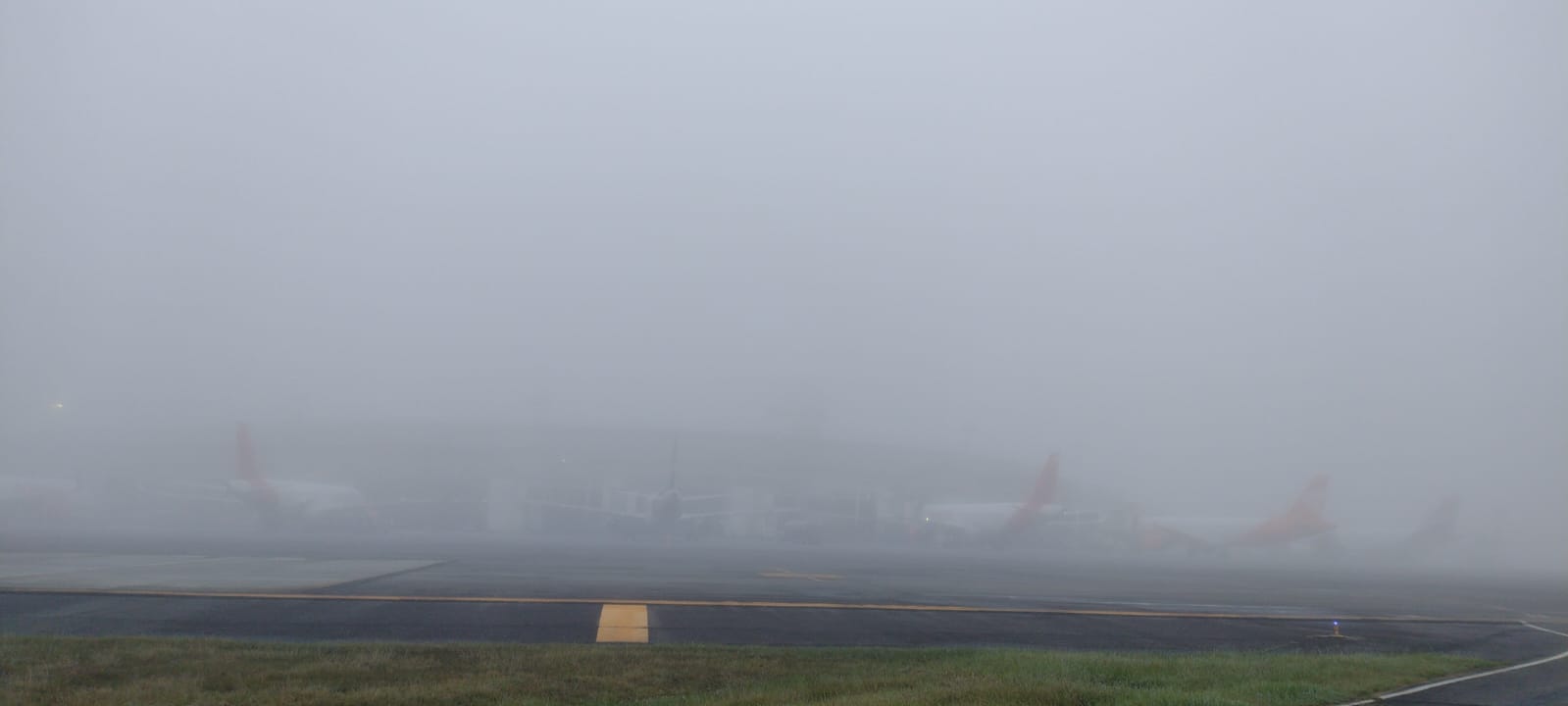 Aeropuerto José María Córdova presenta retrasos en al menos 38 vuelos por cuenta de la neblina