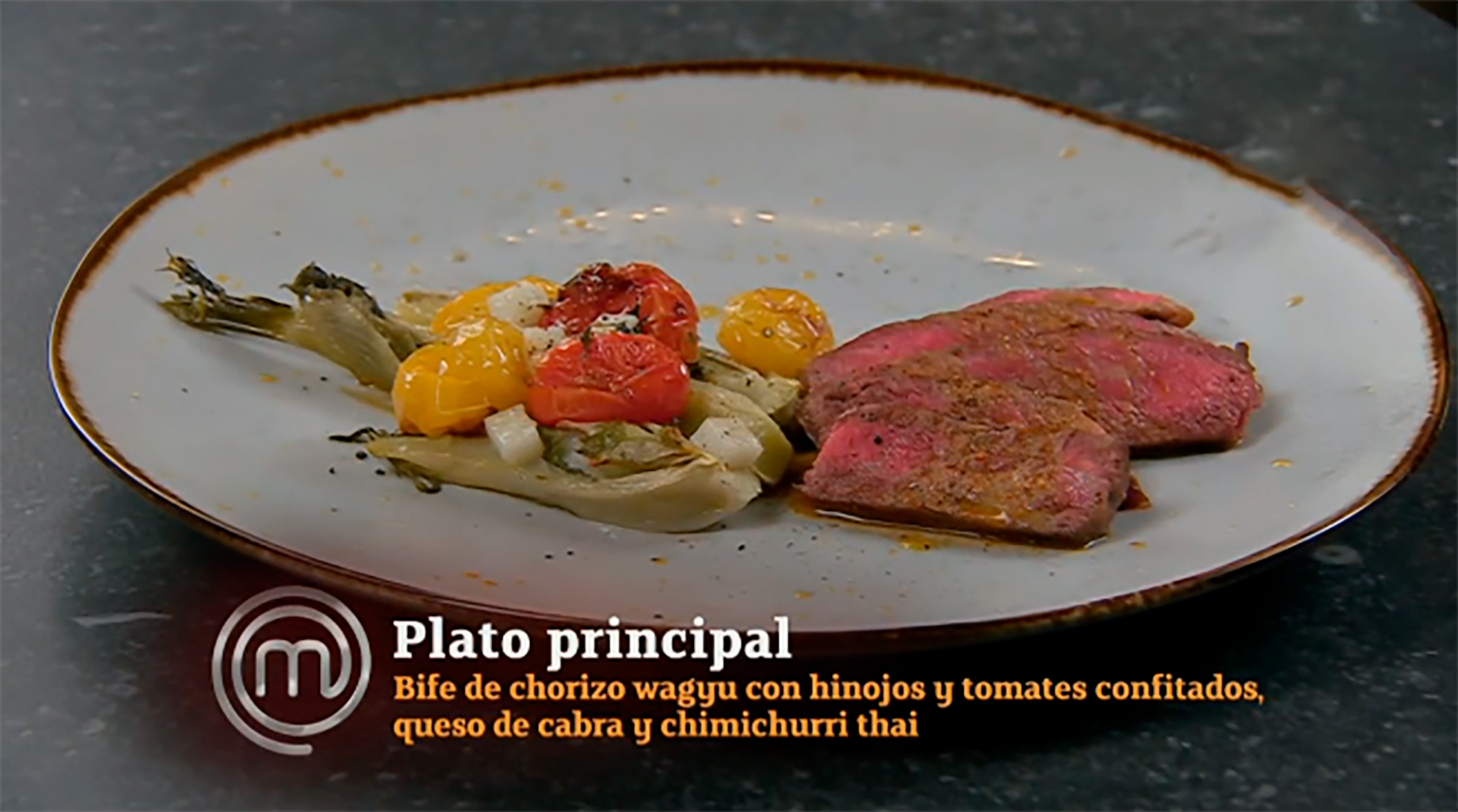 The main course presented by Tomás Fonzi in the Masterchef Celebrity 3 grand finale