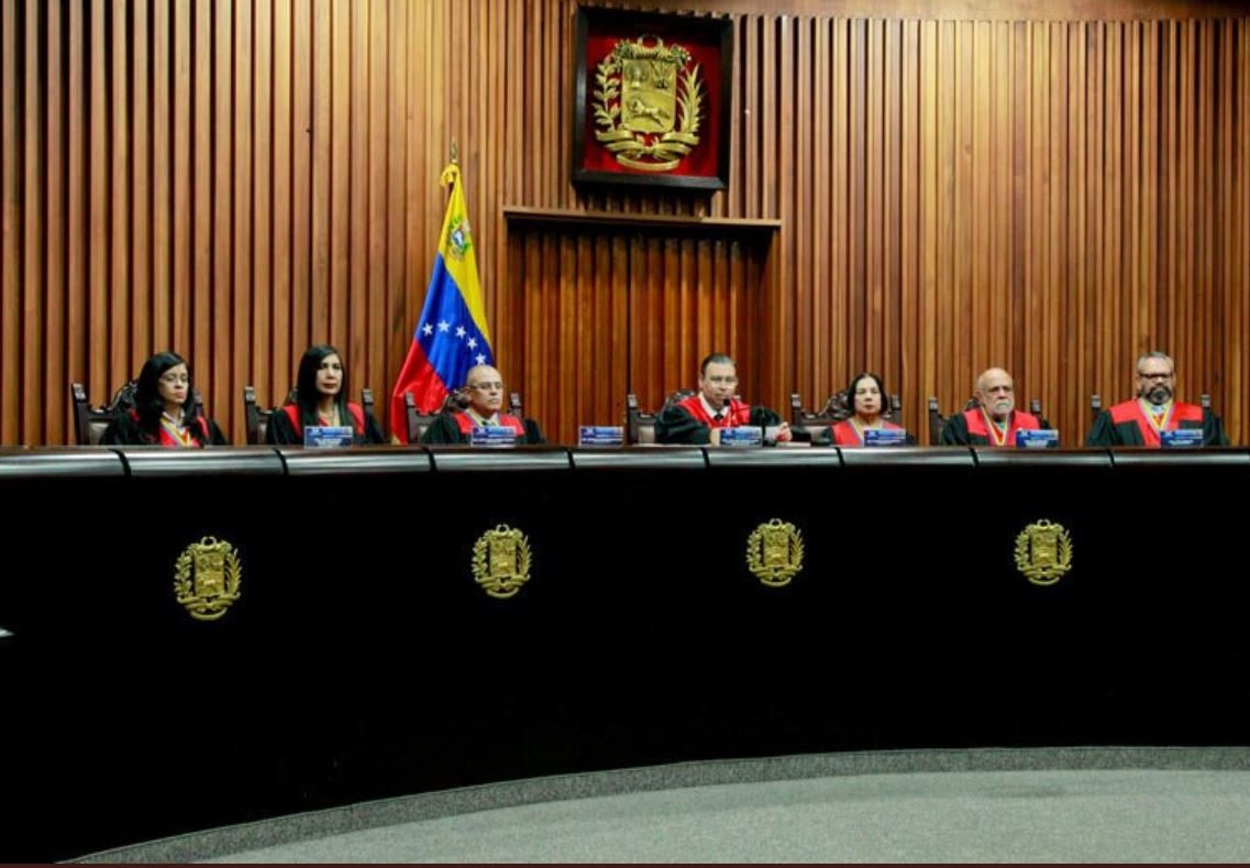 Maduro dijo que “falta mucho por hacer” en materia judicial en Venezuela (Europa Press)
