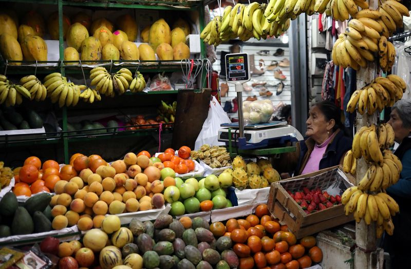 Midagri asegura que mercados de Lima están abastecidos pese a bloqueos y manifestaciones