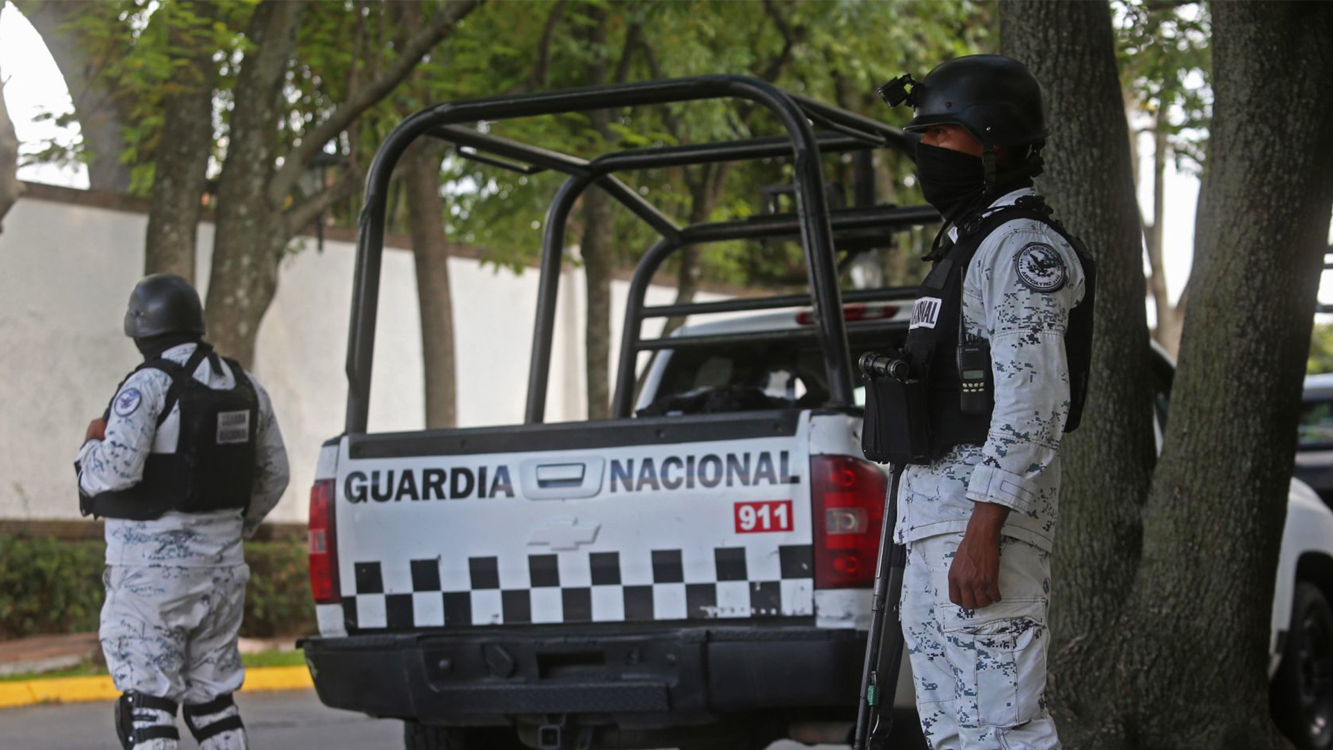 Otro Escándalo En La Guardia Nacional El Momento En Que Una Camioneta