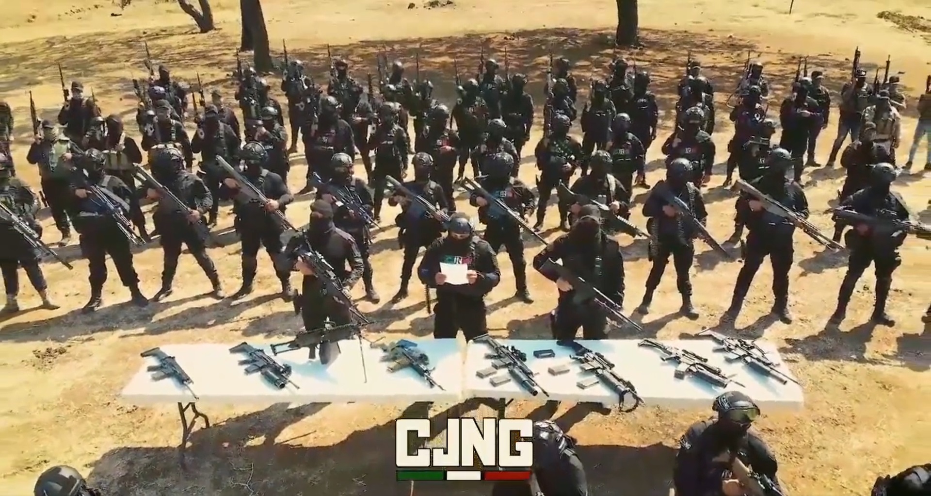 CJNG exhibió su ejército y arremetió contra mandos de la Guardia Nacional
