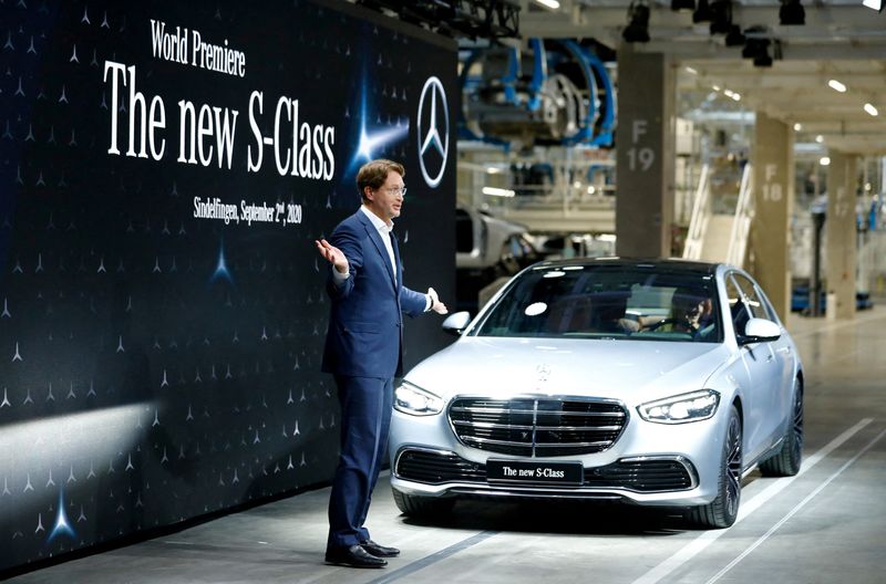 Imagen de archivo de Ola Kaellenius, presidente de Daimler AG, asistiendo a la presentación del nuevo Mercedes-Benz Clase S en la planta de producción de Daimler en Sindelfingen, cerca de Stuttgart, Alemania. 2 de septiembre, 2020. REUTERS/Ralph Orlowski/Archivo