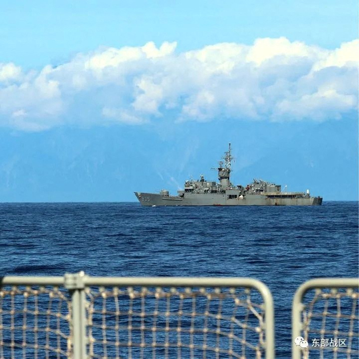 Durante el último año China ha incrementado el envío buques de guerra y aviones a la costa de Taiwán para amendrentar a la isla.  (Foto: Comando del Teatro del Este/Distribuida vía REUTERS)