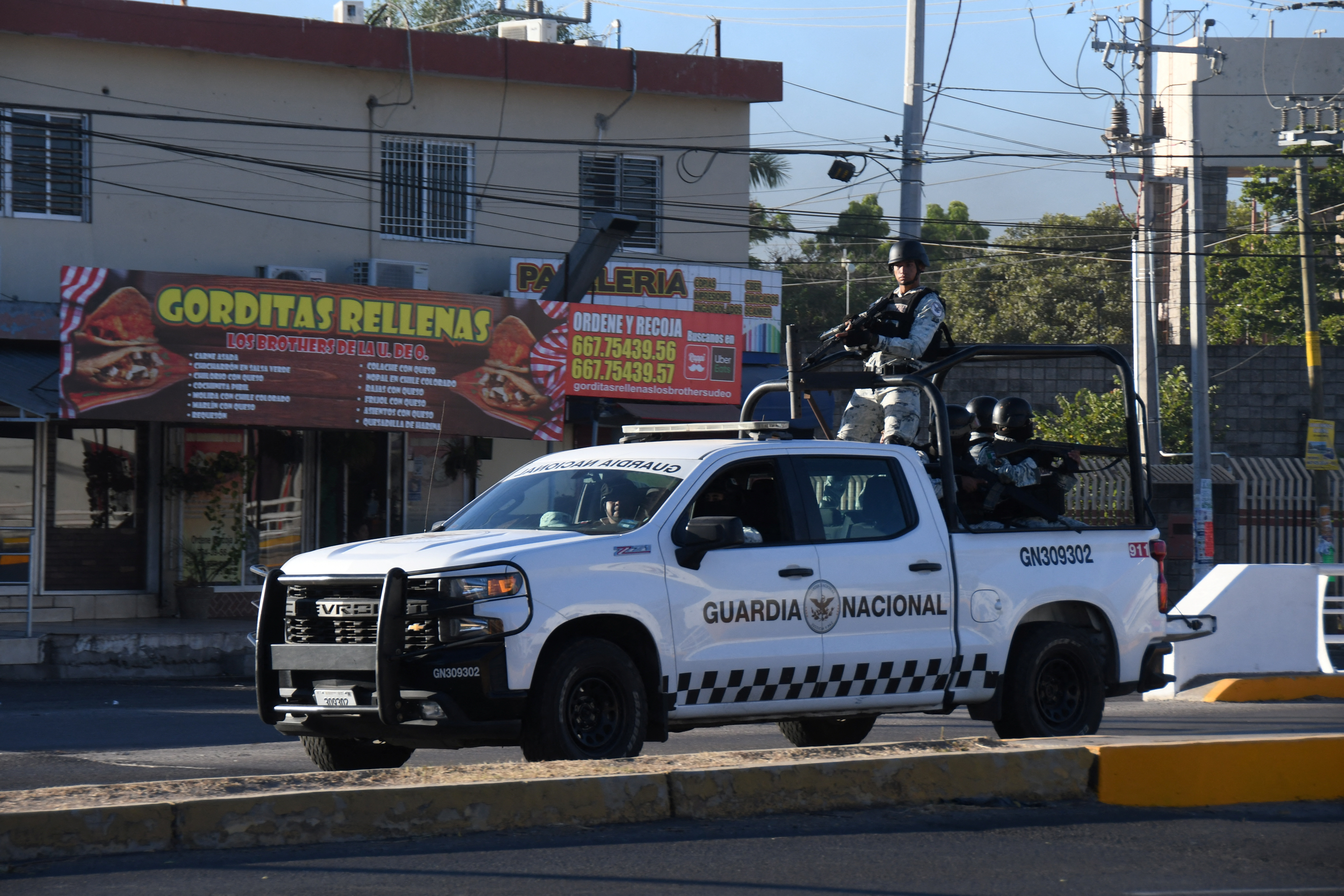 El gobernador del estado negó bajas en los cuerpos de seguridad que participaron en el operativo (Leo Espinoza/REUTERS)