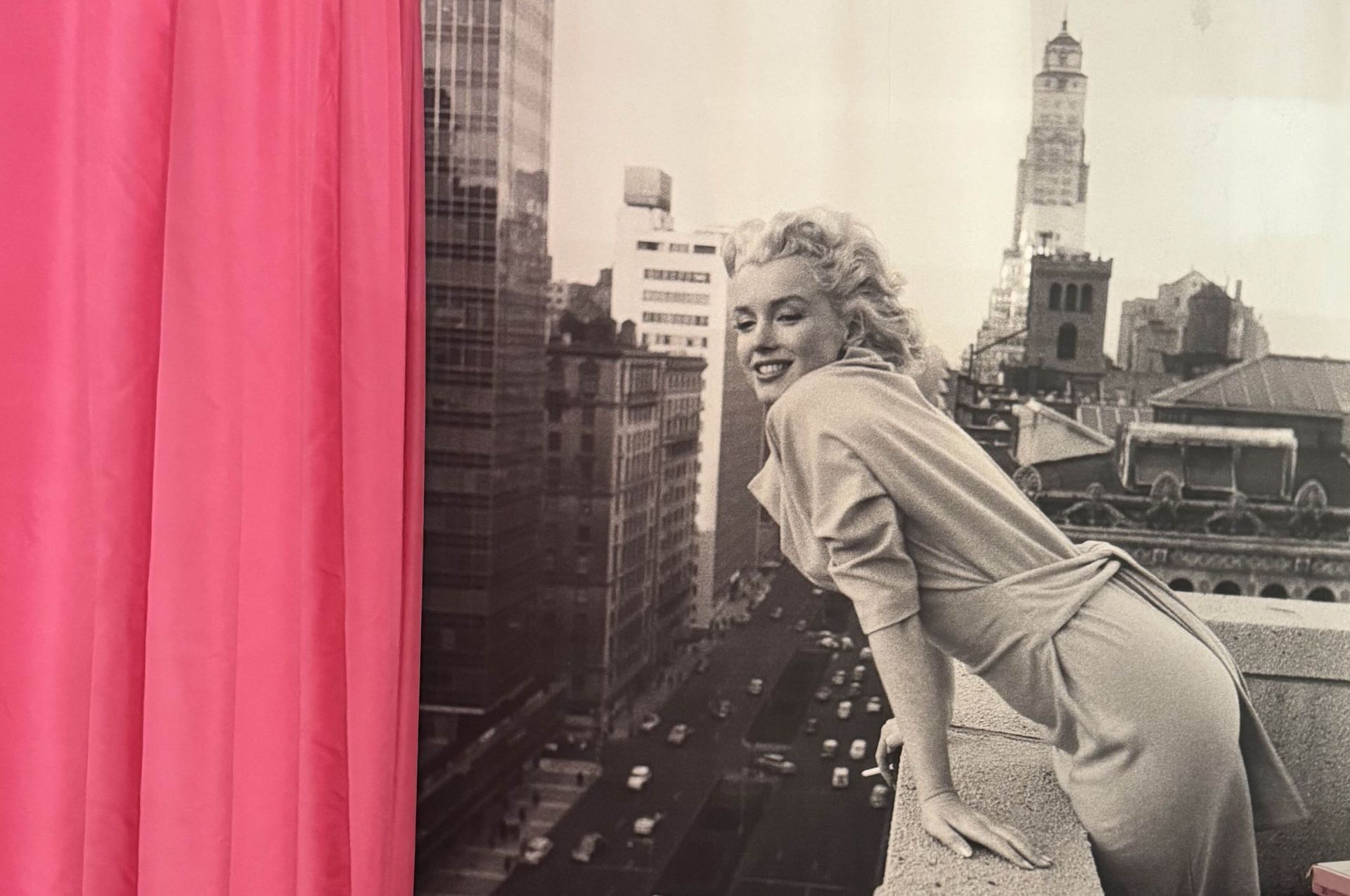 Marilyn Monroe brilla de nuevo en Par&iacute;s como pionera feminista y mito rebelde de Hollywood
