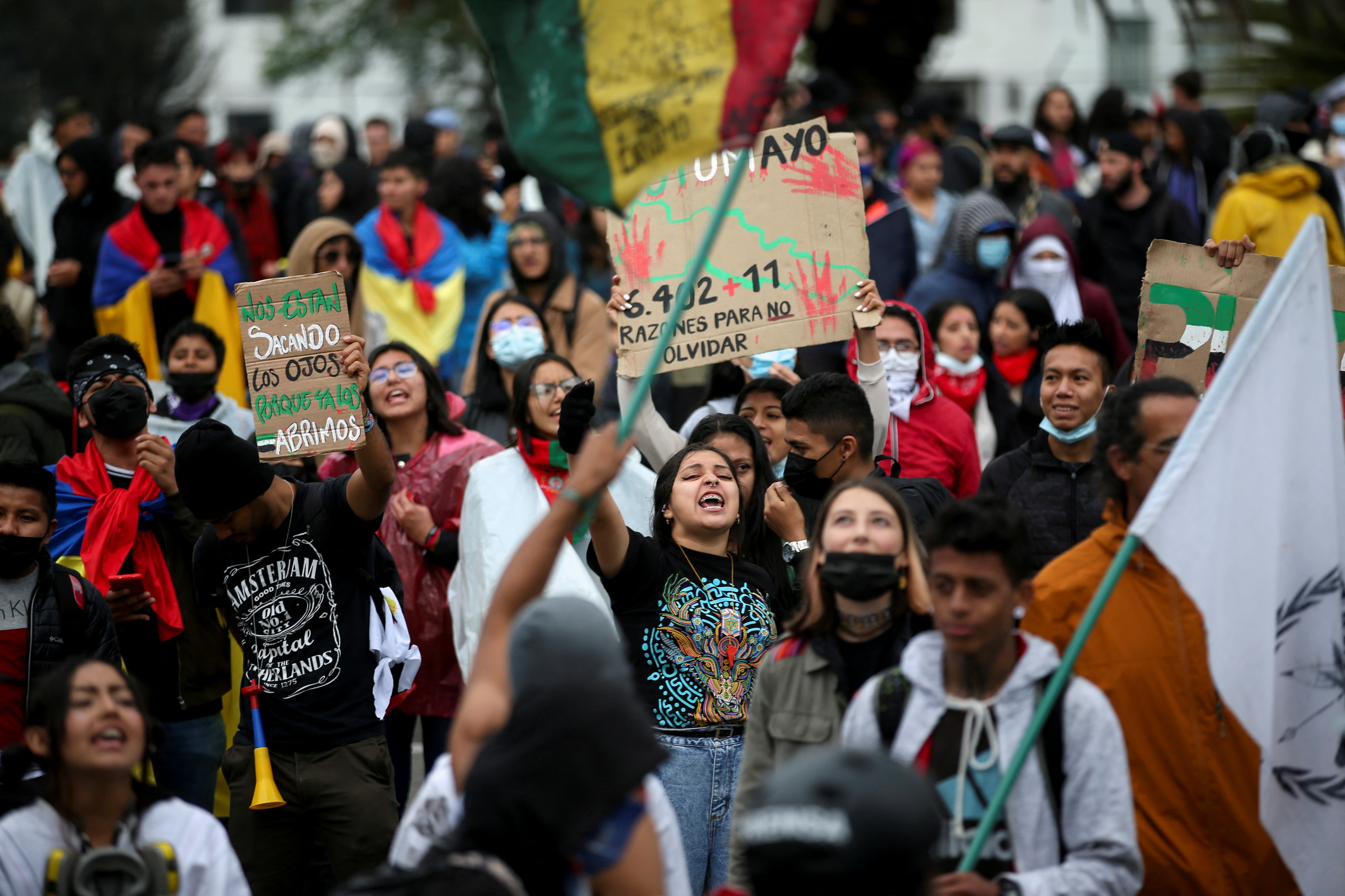 Imagen de archivo referencial de protestas en Colombia. REUTERS/Luisa Gonzalez