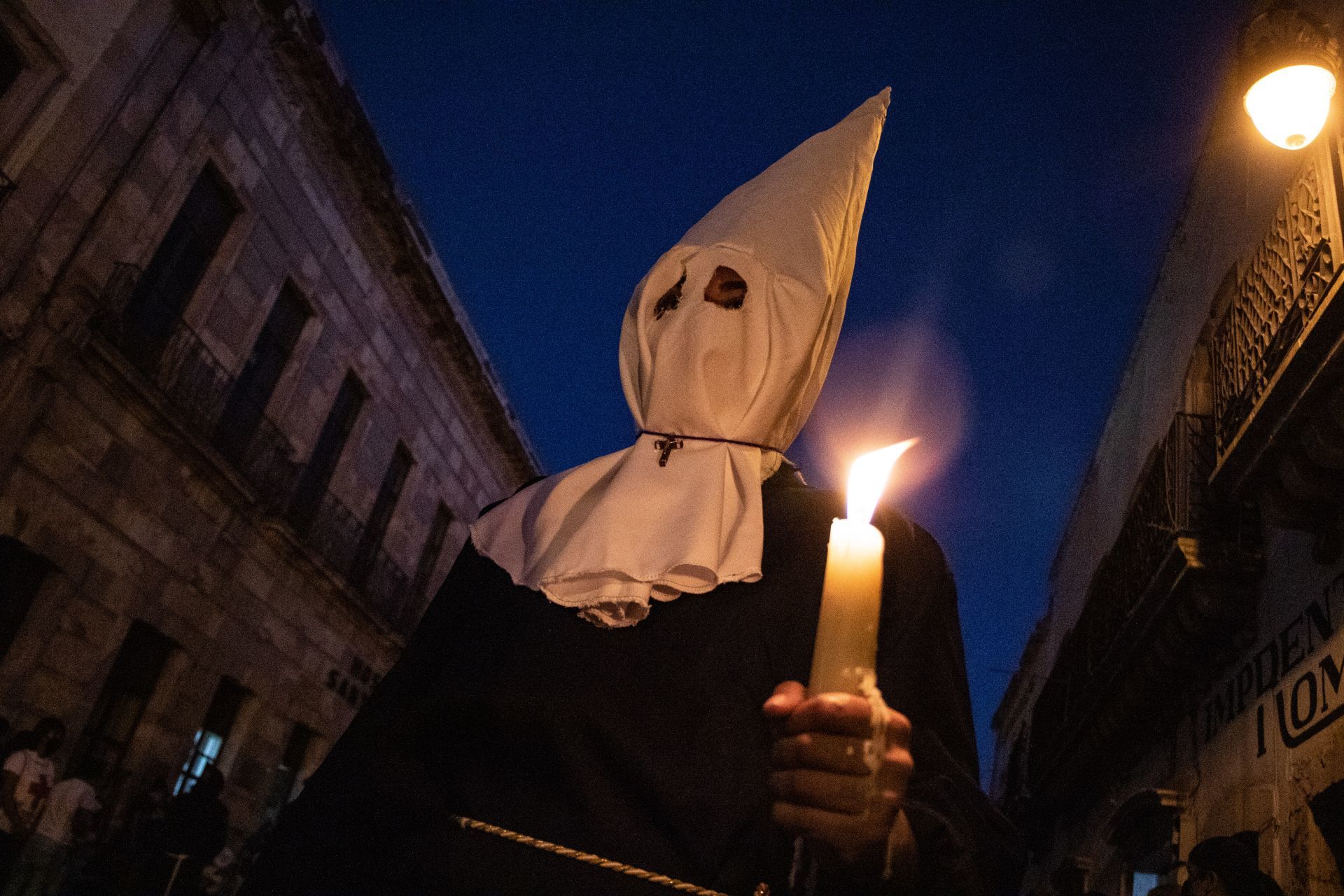 Capirotes en Semana Santa una mirada a su origen y significado en México Infobae