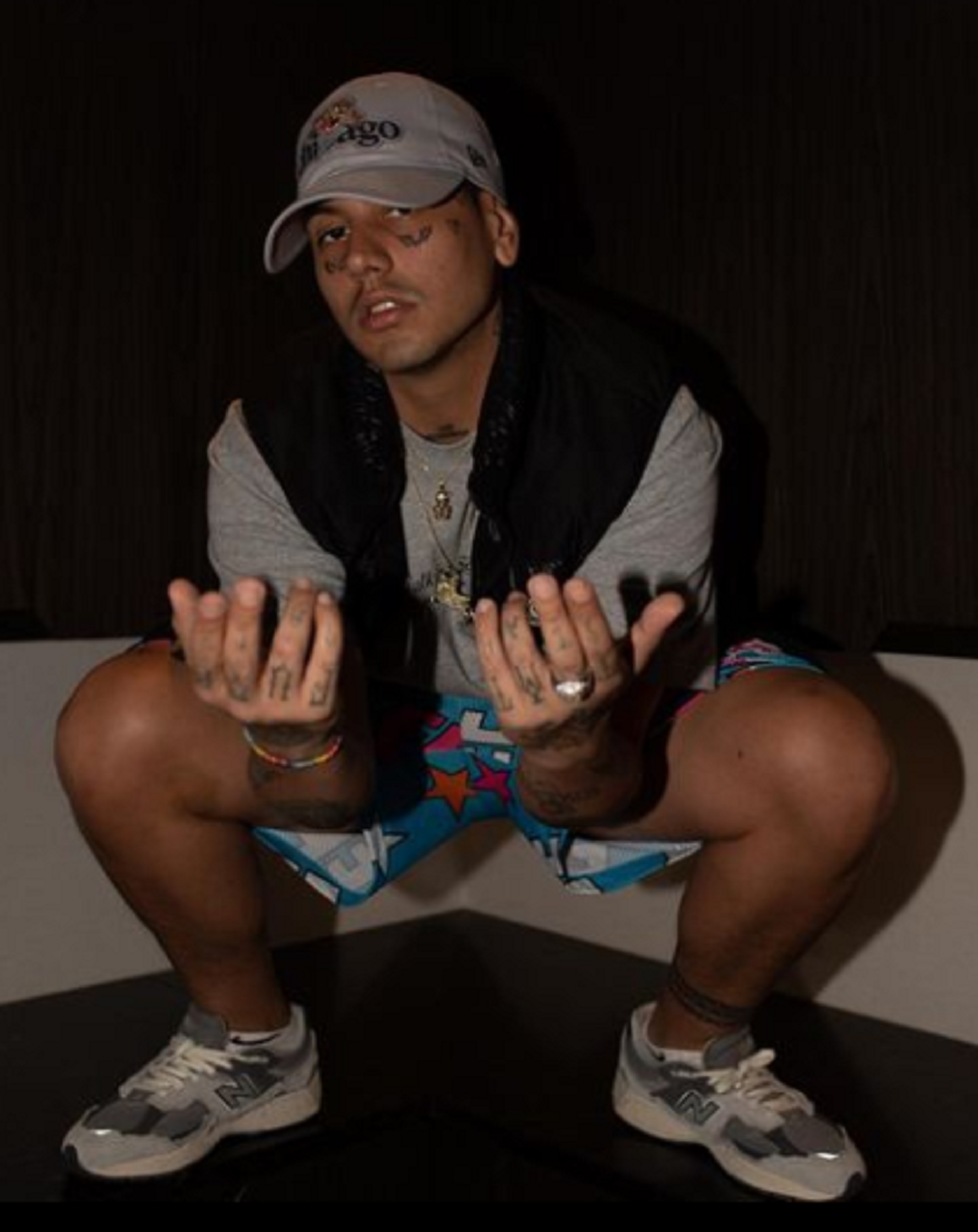 “Algo que me pasó a mí cuando arranqué, es que por ahí me escuchaban 1 millón de personas, pero me iban a ver 60. ¿Cómo explicás eso? Eso es legitimidad y te lo tenés que ganar vos”, reflexionó Duki en Infobae