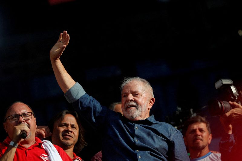 Lo que suceda con Lula en Brasil será clave para la decisión de Cristina Kirchner (REUTERS)