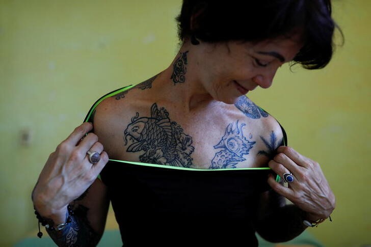 Mujeres en Cuba promueven el arte del tatuaje, considerado un tabú por  décadas - Infobae