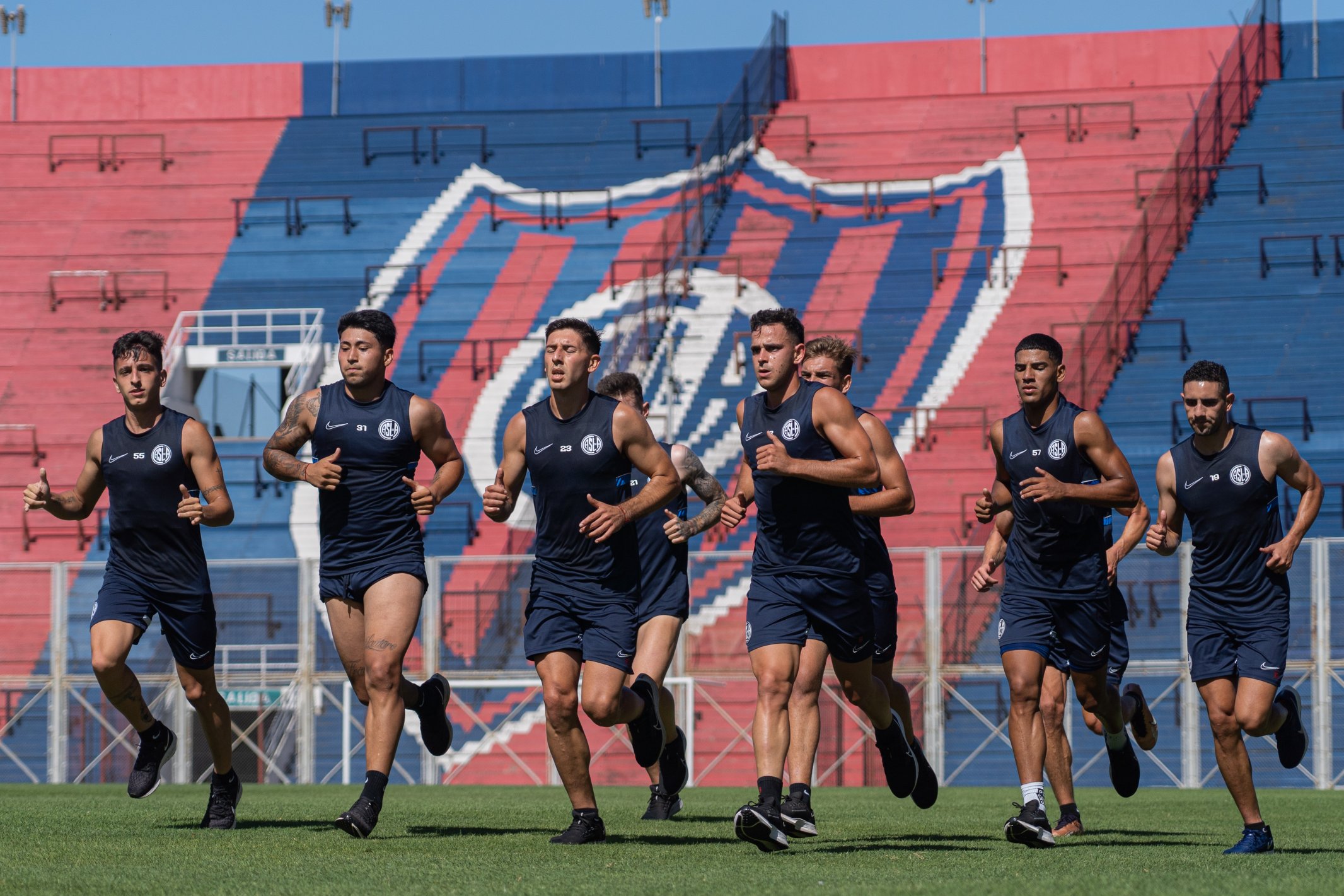 El Mercado De Pases De San Lorenzo Un Chileno De Selección Un