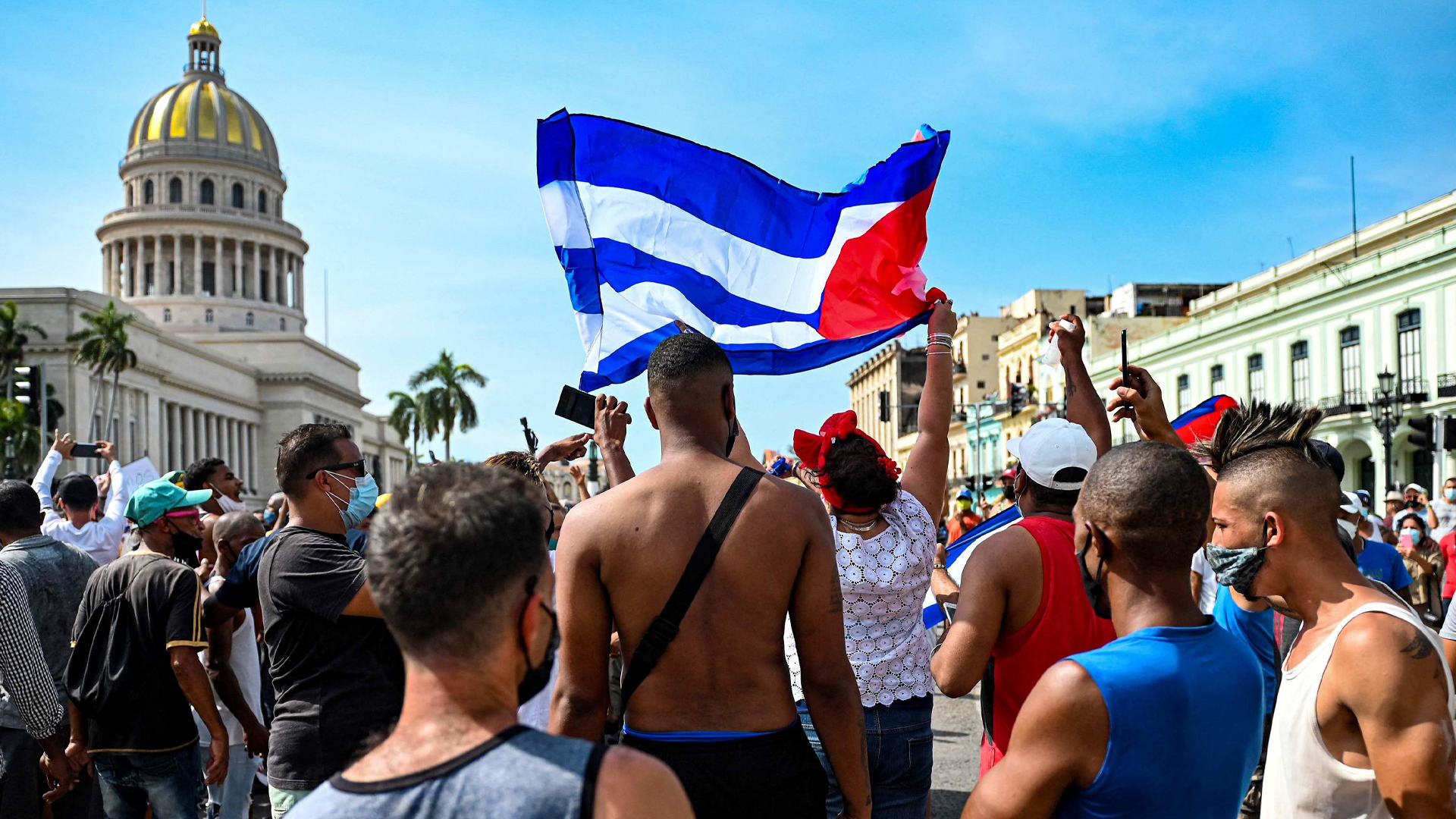 El domingo 15 de mayo, diez meses después de las masivas propuestas gubernamentales, el parlamento cubano aprobó por unanimidad un nuevo código penal que trata de evitar la repetición de las protestas al criminalizarlas. (Archivo DEF)