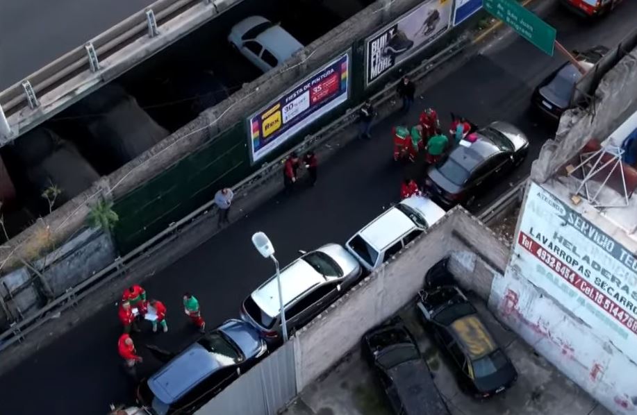 choque en cadena en la 25 de mayo entre nueve autos y un camión y hay