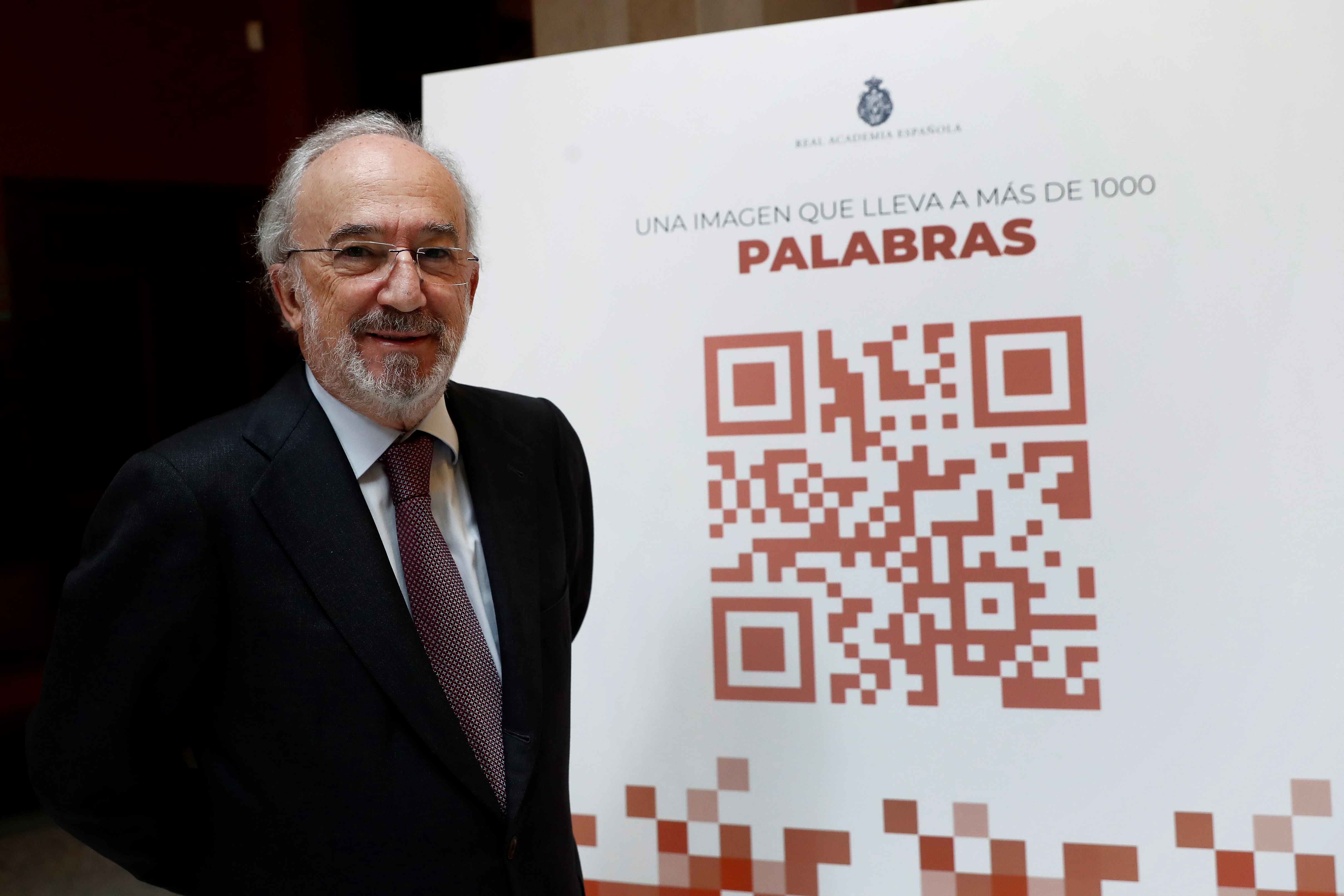 El director de la Real Academia Española, Santiago Muñoz Machado, durante la presentación de la nueva página web de la RAE (EFE/ Mariscal)
