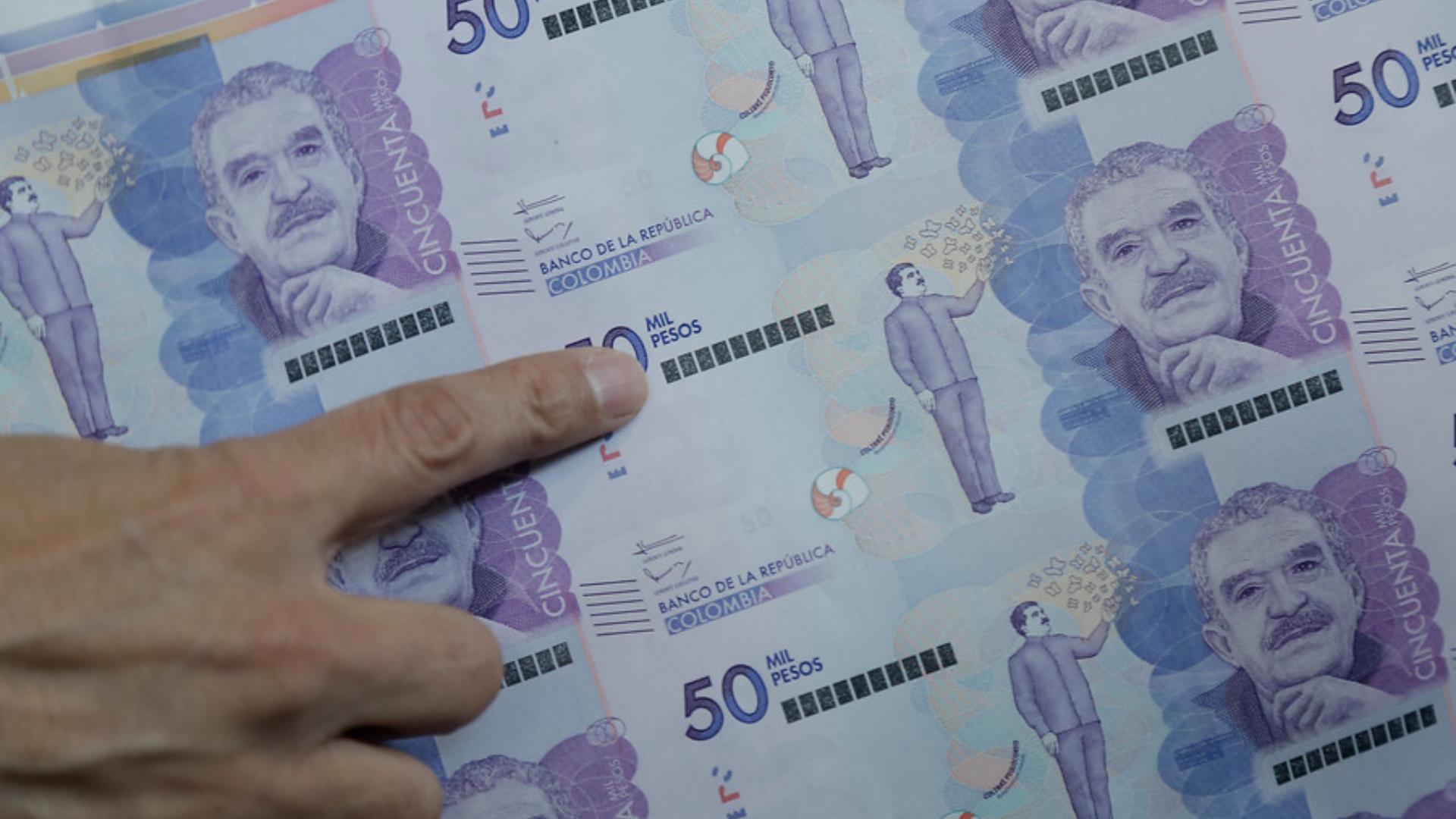 No caiga en la trampa: así están falsificando billetes de 50 mil pesos en Colombia
