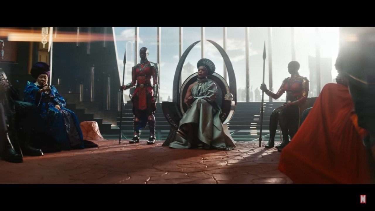 Angela Bassett vuelve a sumarse al universo de Marvel en "Wakanda Forever".

(Marvel Studios)