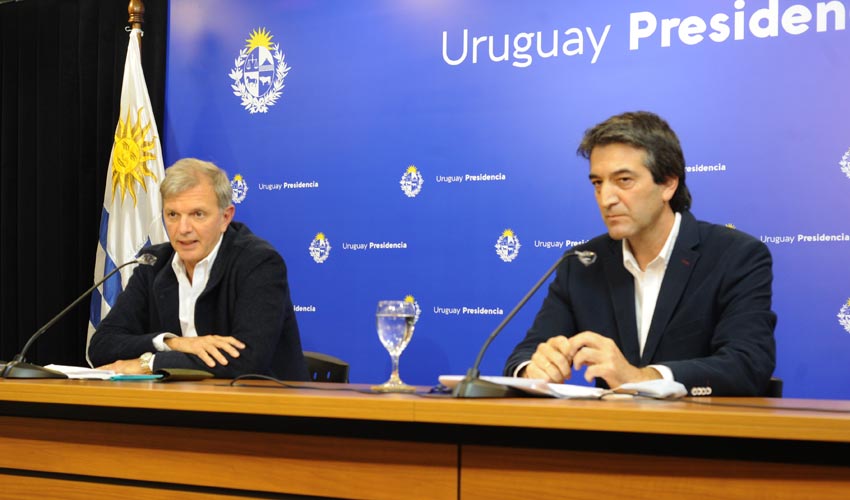 El Secretario Nacional de Deporte de Uruguay, Dr. Sebastián Bauzá, y el Subsecretario Nacional del Deporte, Dr. Pablo Ferrari