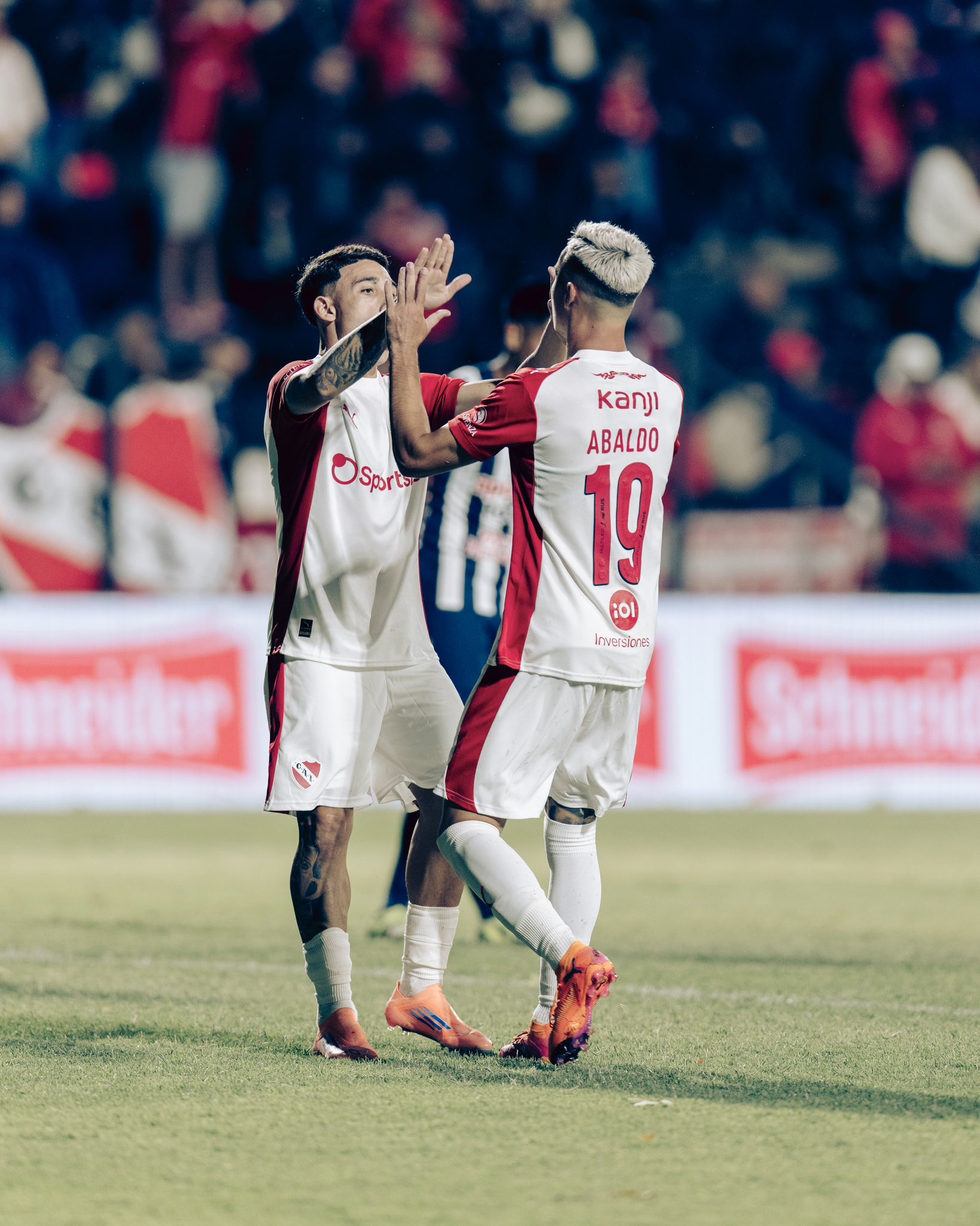 Rosario Central inició las gestiones para traer a un ex compañero de Ángel Di María en la selección argentina