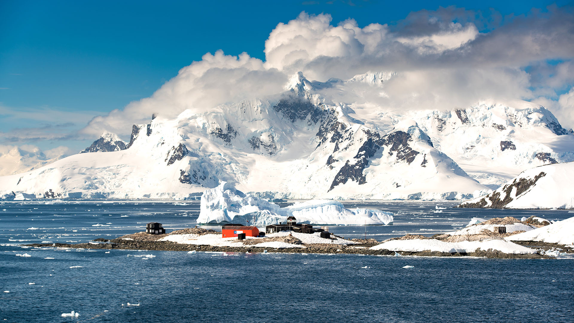 La base chilena en la Antártida "Bernardo O'Higgins". Se registraron 36 casos positivos de coronavirus que ya fueron evacuados a Punta Arenas (Shutterstock)