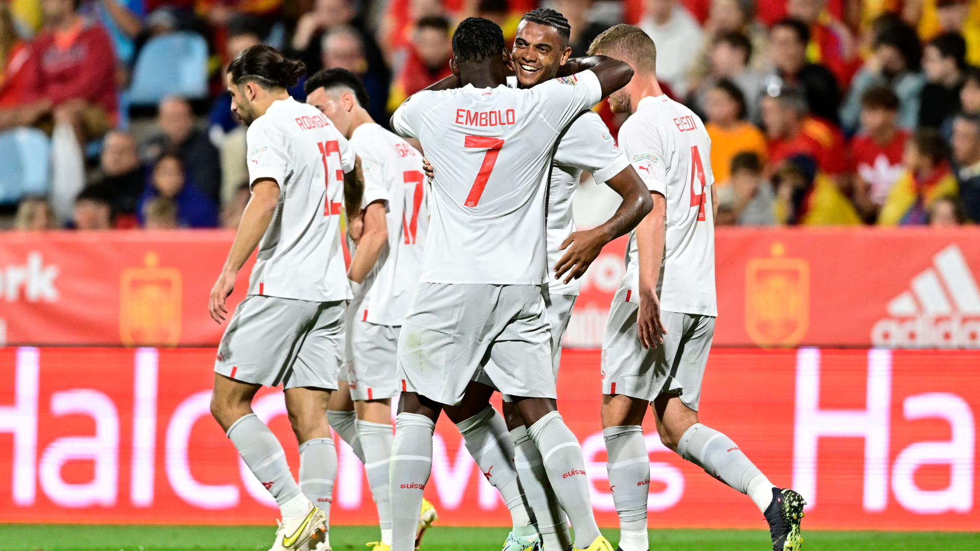 Gol de Akanji para el 1-0 de España vs Suiza por la Nations League