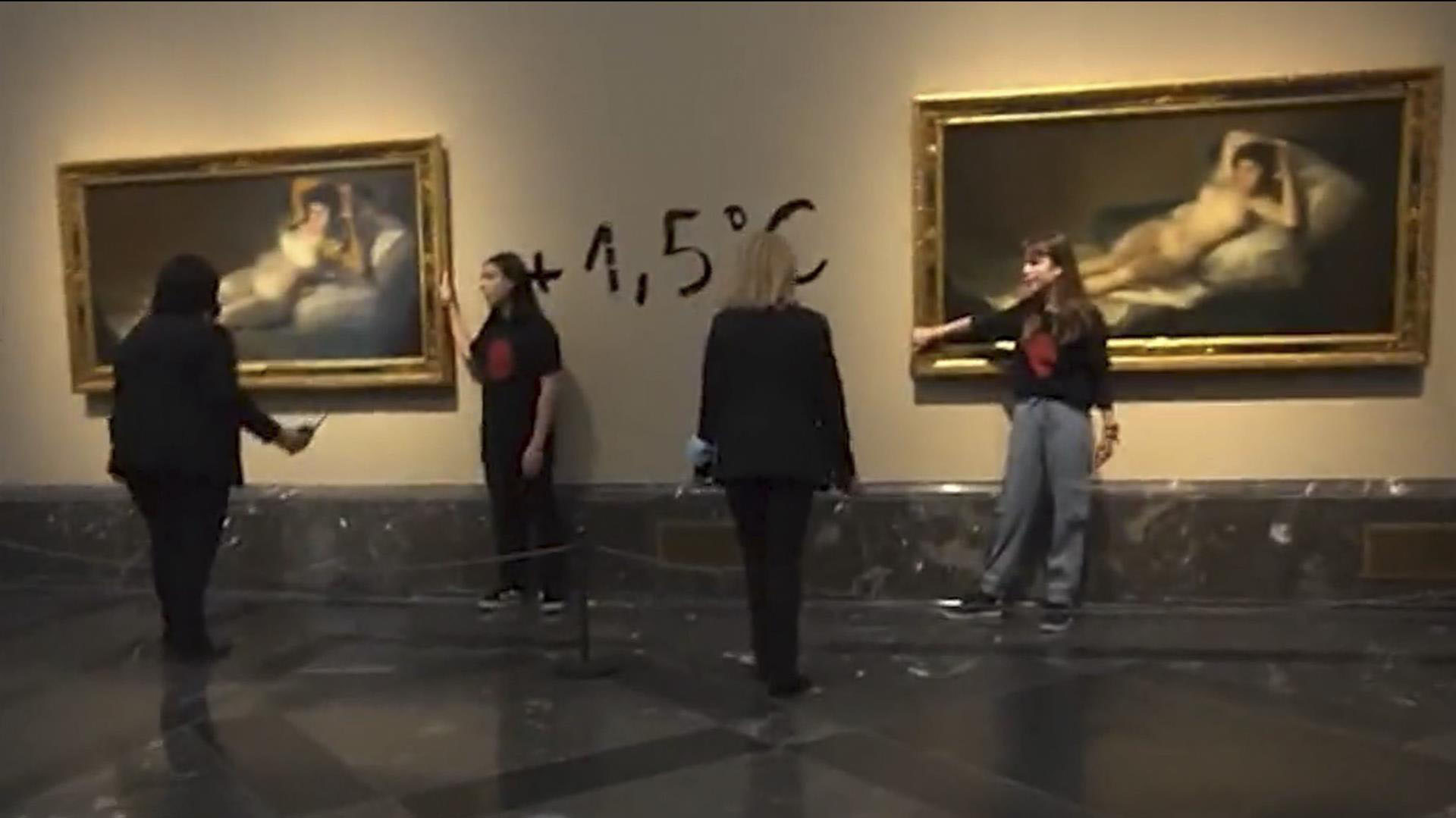 Activistas atacaron obras de Goya en el Museo del Prado - Infobae